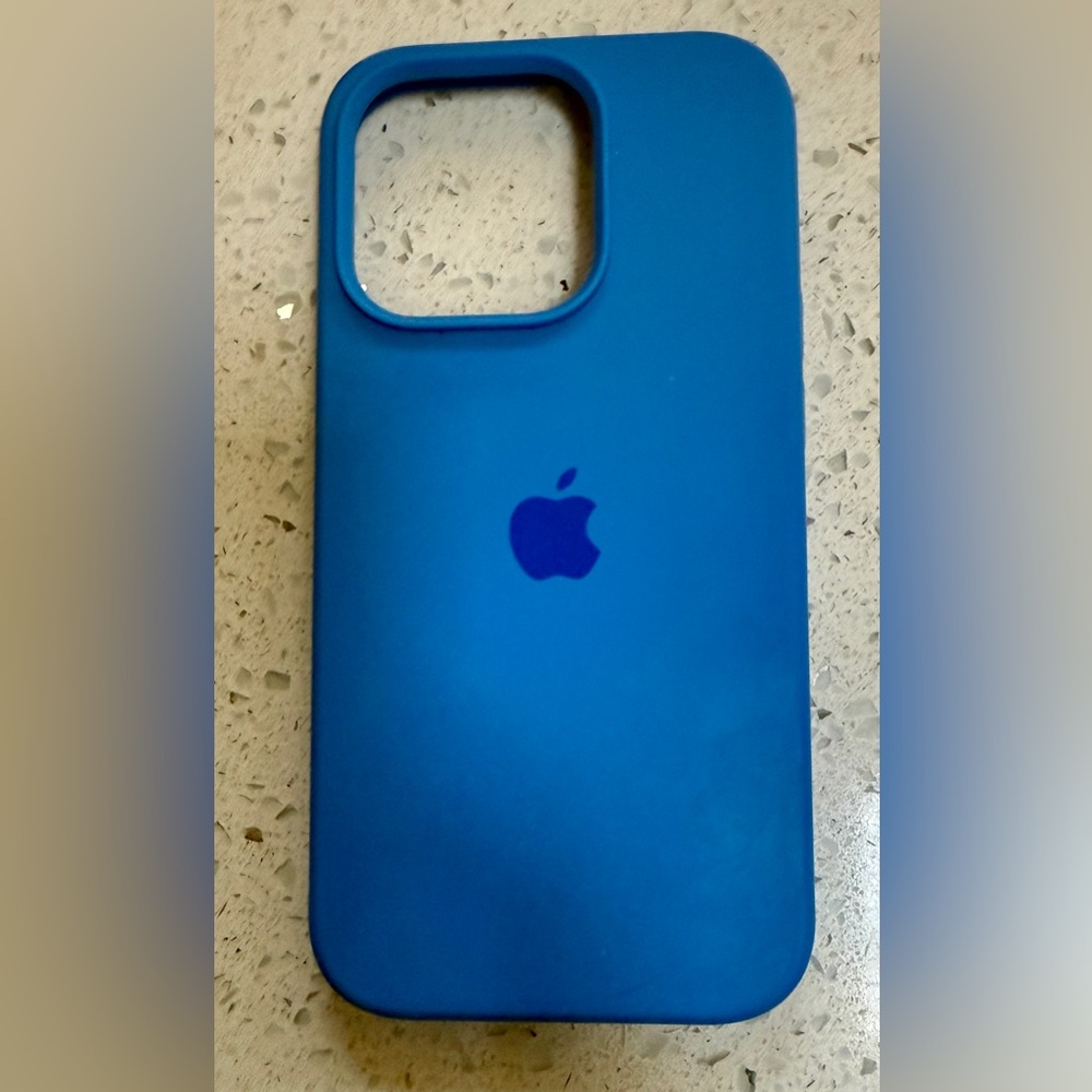 Apple Blue Silicone Case for iPhone 14 Pro
